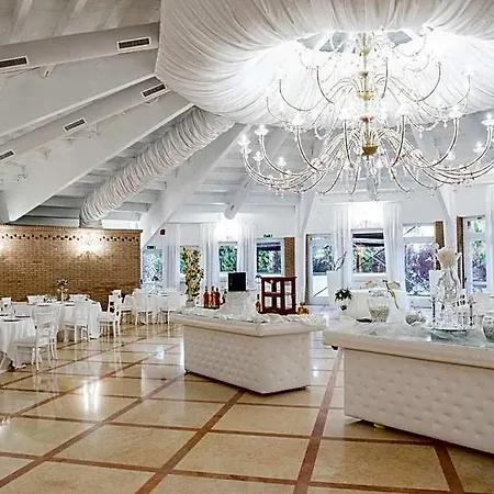 Grand Vigna Nocelli فندق 5*