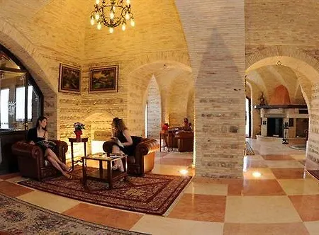 מלון Grand Vigna Nocelli לוצ'רה