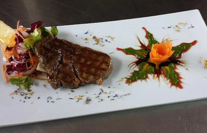 Grand Vigna Nocelli מלון 5*